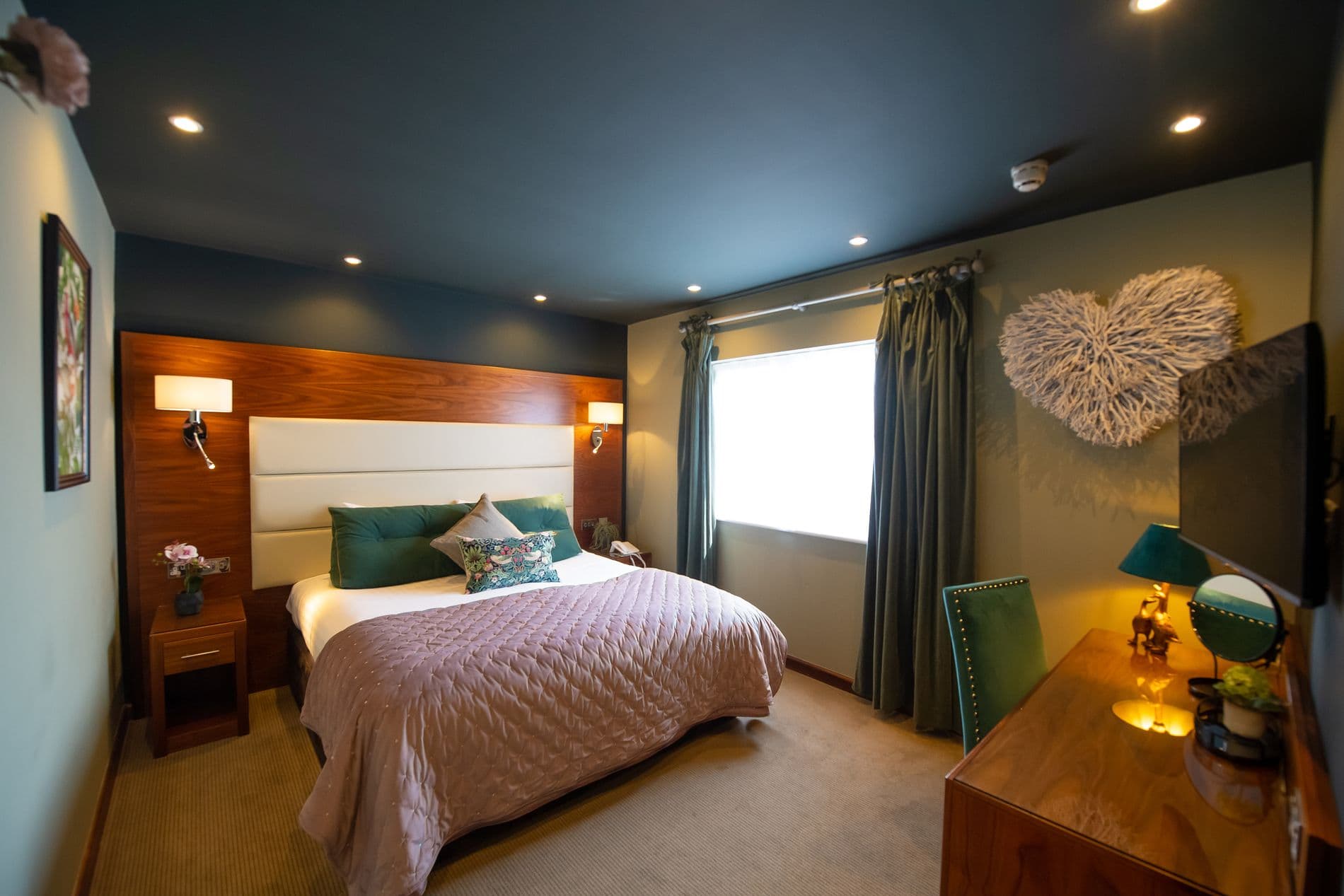 A guest suite at The Devon Hotel